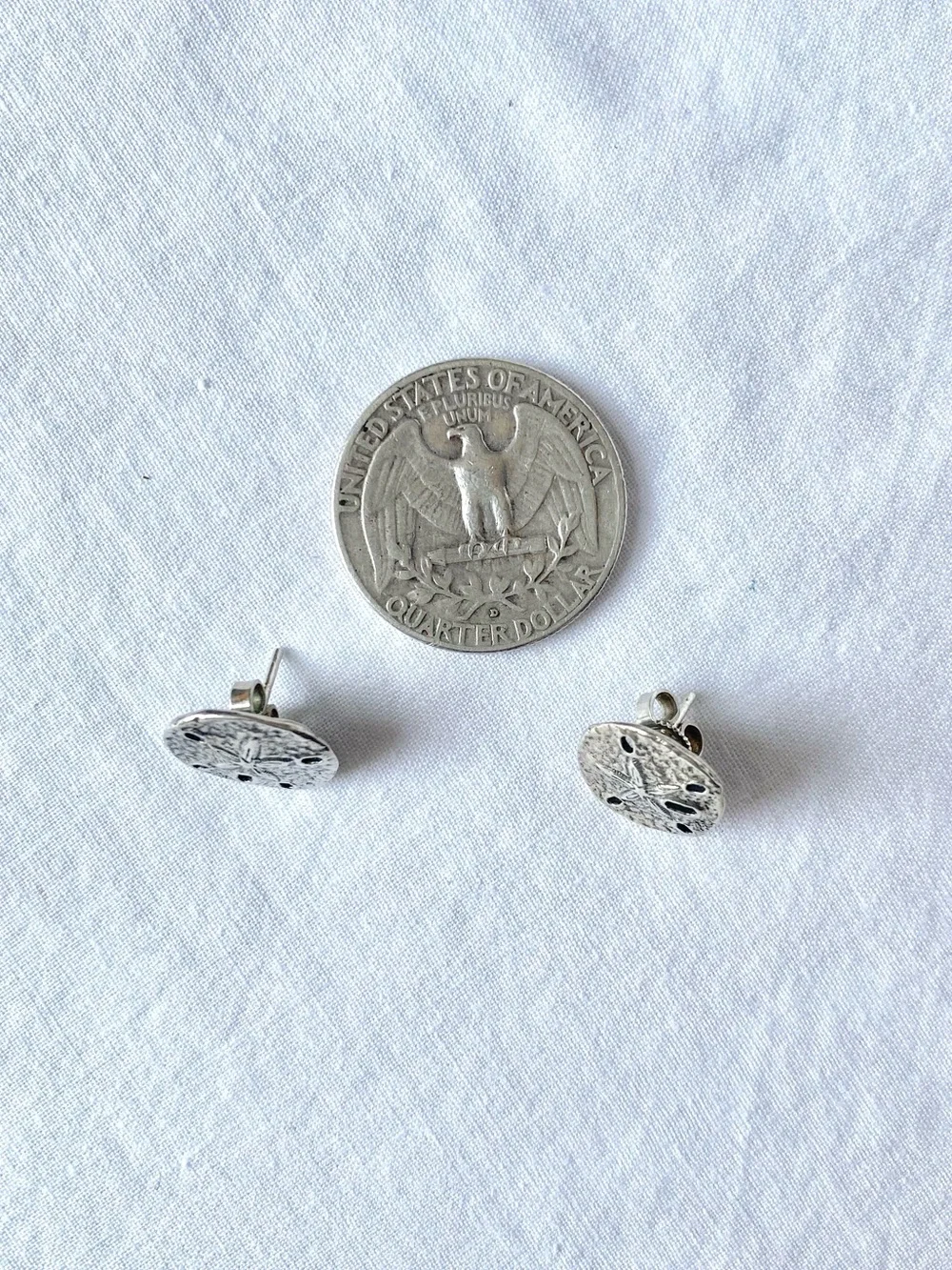 James Avery Vintage Sand Dollar Sterling Studs